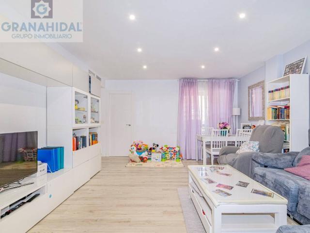 Piso en venta en Granada, Centro - Sagrario
