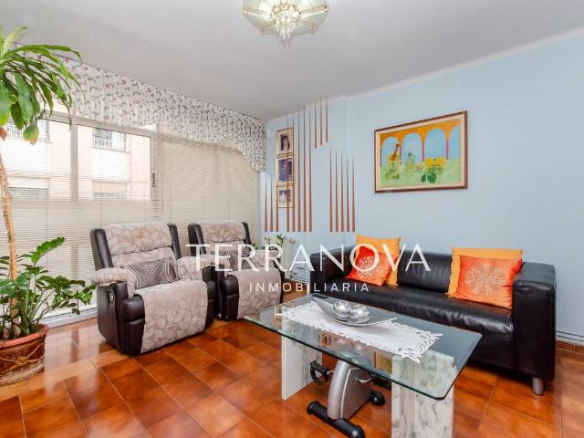 Piso en venta en L'hospitalet De Llobregat, Centre