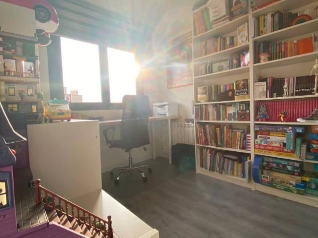 Piso en venta en Alcalá De Henares, Venecia