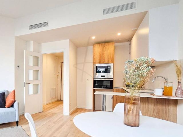 Piso en venta en Cornellà De Llobregat, Centre