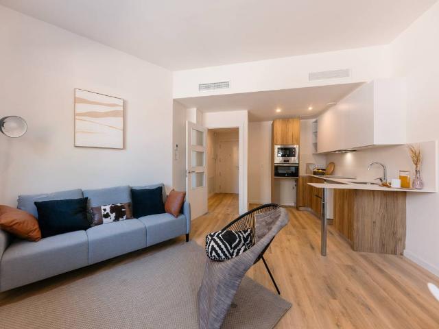 Piso en venta en Cornellà De Llobregat, Centre