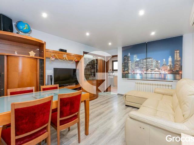 Piso en venta en Centre, Cornellà De Llobregat