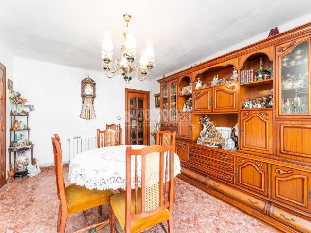 Piso en venta en Cornellà De Llobregat, Centre