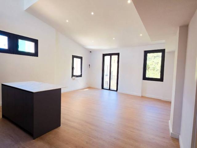 Piso en venta en Vilanova I La Geltrú, Centrevila