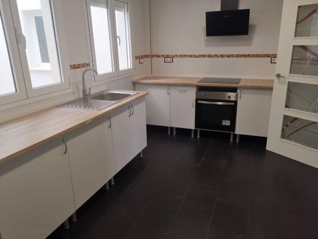 Piso en venta en La Gineta, Castilla-La Mancha