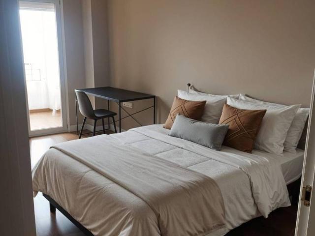 Piso en venta en La Gineta, Castilla-La Mancha