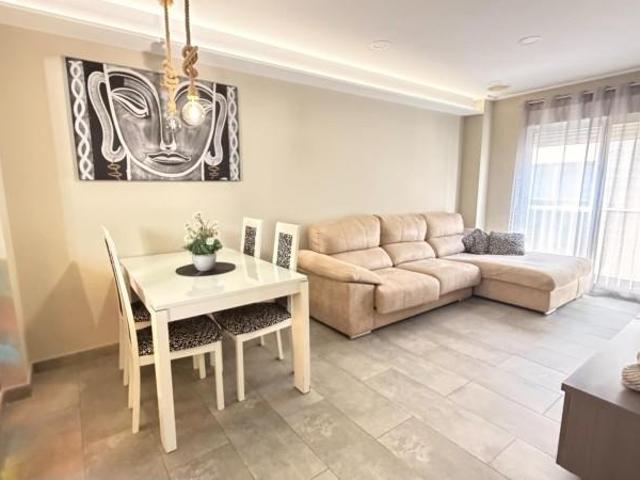 Piso en venta en l'Alt Vinalopó / El Alto Vinalopó, Valencia
