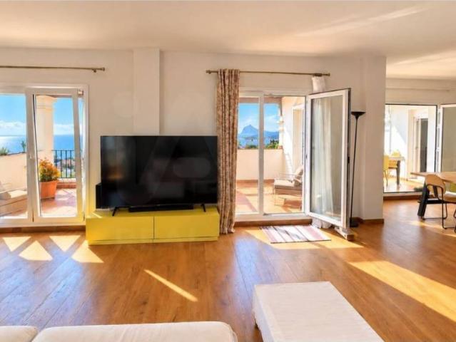 Ático en venta en La Línea de la Concepción, Cádiz