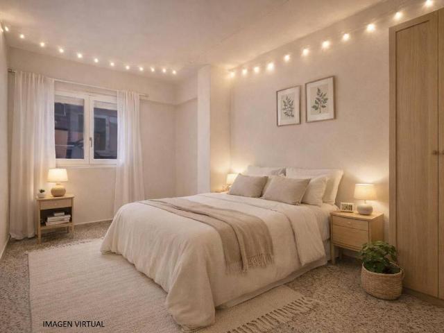 Piso en venta en Casco Histórico, Zaragoza