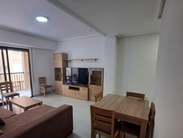 Piso en venta en Torrevieja, Valencia