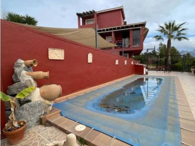 Piso en venta en la Marina Baixa, Valencia