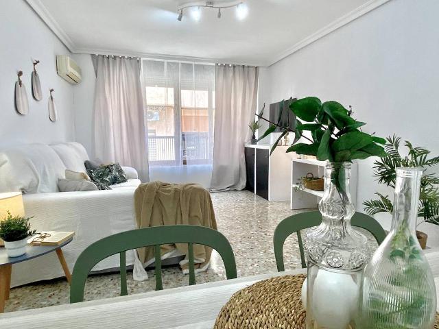 Piso en venta en la Marina Baixa, Valencia