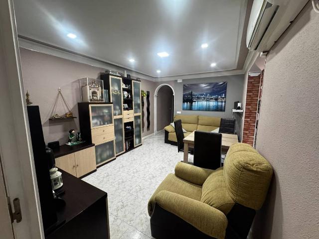 Piso en venta en Sevilla, El Arenal