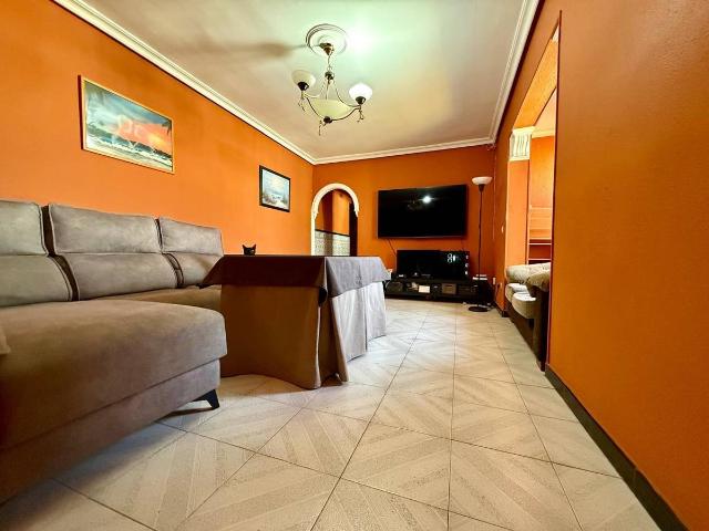 Piso en venta en Sevilla, El Arenal