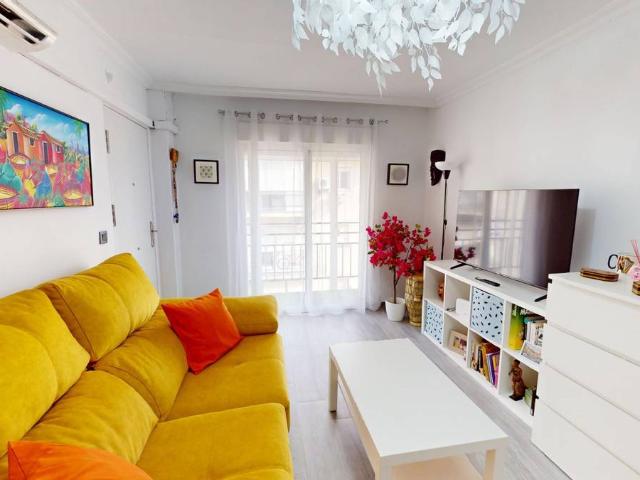 Piso en venta en Alcalá De Guadaíra, Andalucía
