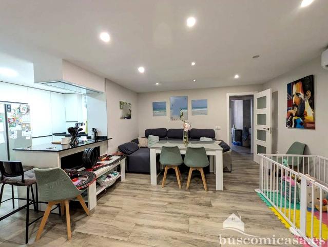 Piso en venta en Linares