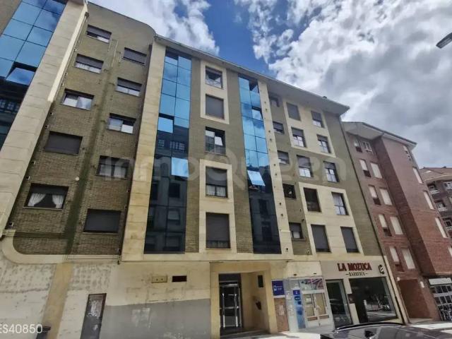 Piso en venta en Santolaya, Siero