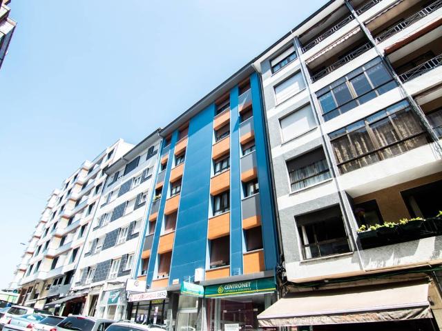 Piso en venta en Santolaya, Siero