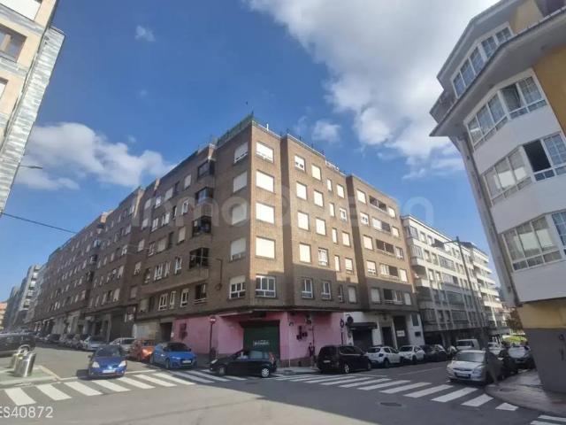 Piso en venta en Santolaya, Siero