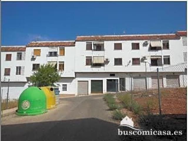 Piso en venta en La Puerta De Segura