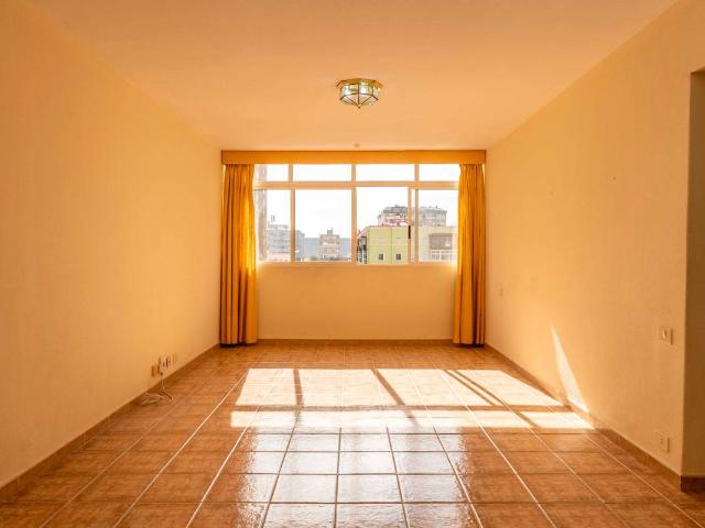 Piso en venta en Los Hoteles, Tenerife