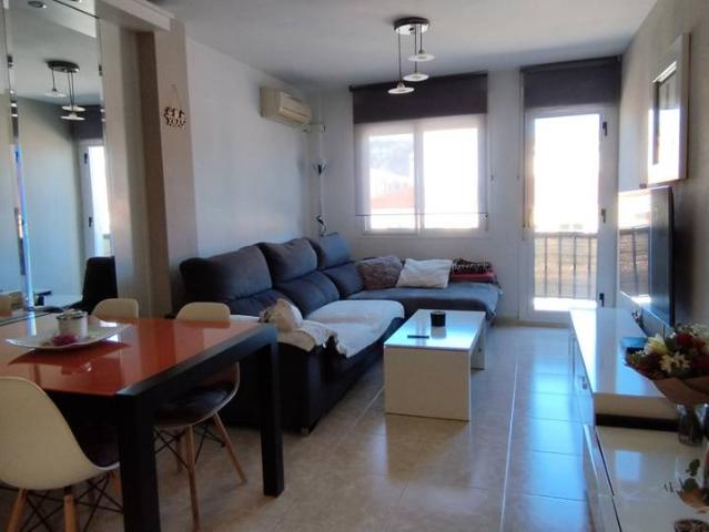 Piso en venta en La Sénia
