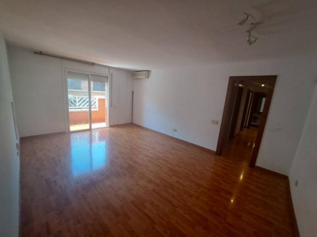 Piso en venta en Rubí