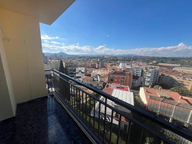 Piso en venta en Rubí, Barcelona