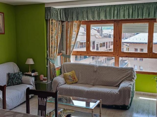 Piso en venta en Castellciutat, Alt Urgell