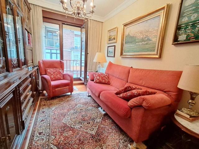 Piso en venta en Santurtzi, Mamariga