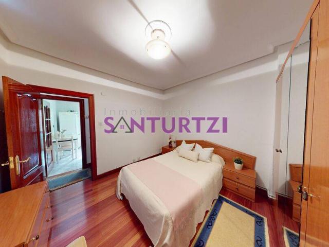 Piso en venta en Kabiezes, Santurtzi