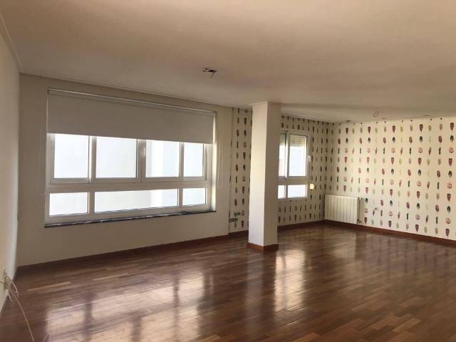 Piso en venta en la Vila, Alzira