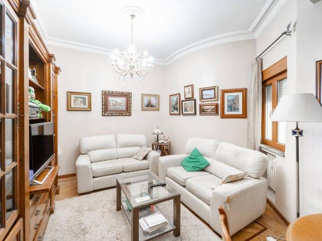 Piso en venta en Mieres, Asturias