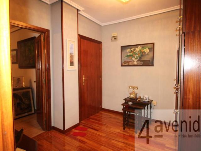 Piso en venta en Mieres, Barrio de San Pedro