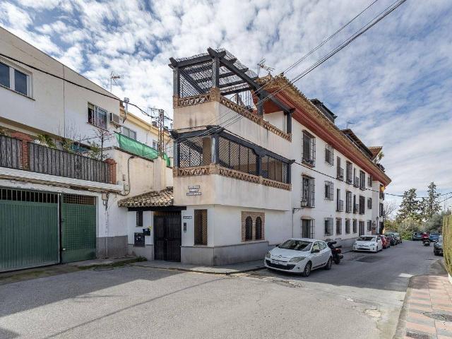 Piso en venta en La Zubia, Barrio Ermitaño