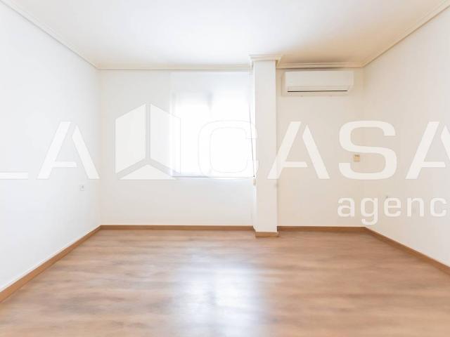 Piso en venta en Valencia, Sant Francesc