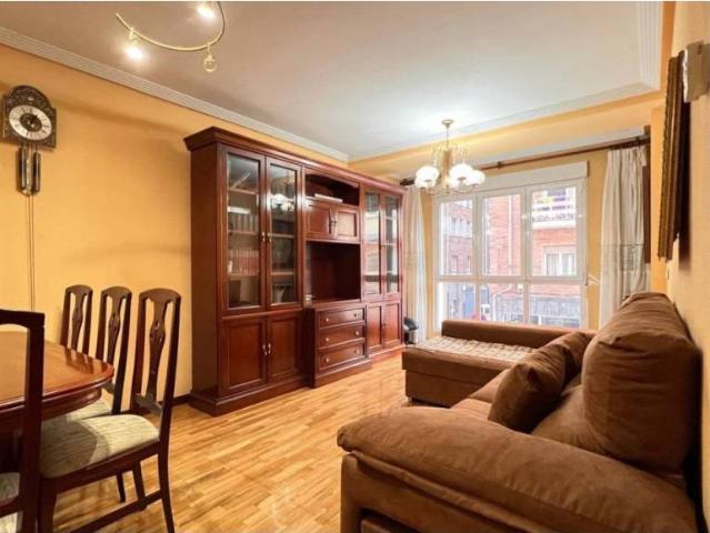 Piso en venta en Langreo, Asturias