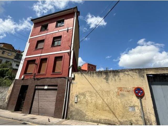 Piso en venta en La Peña, Langreo