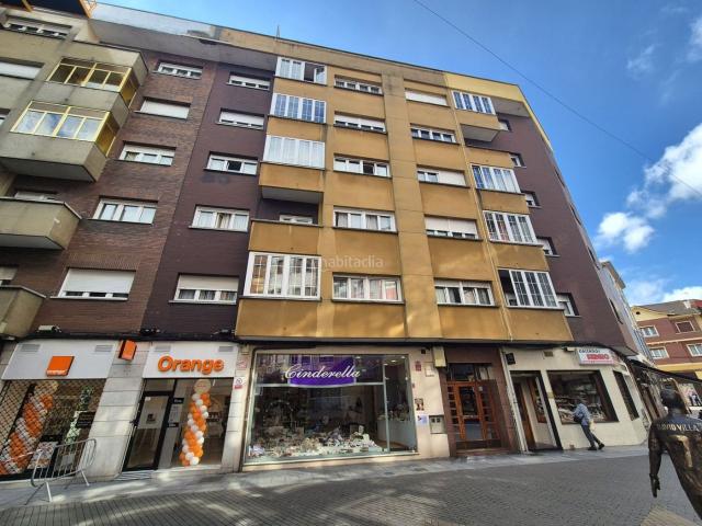 Piso en venta en Langreo, Asturias