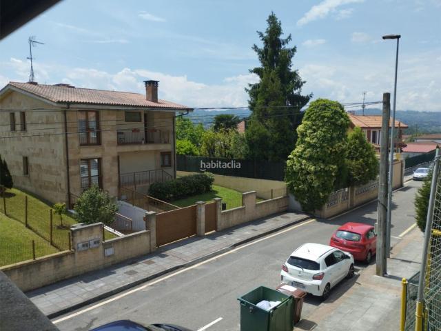 Piso en venta en Santolaya, Siero