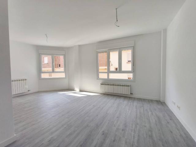 Piso en venta en Villapatro, Lardero
