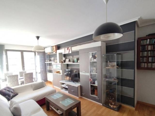 Piso en venta en Villapatro, Lardero