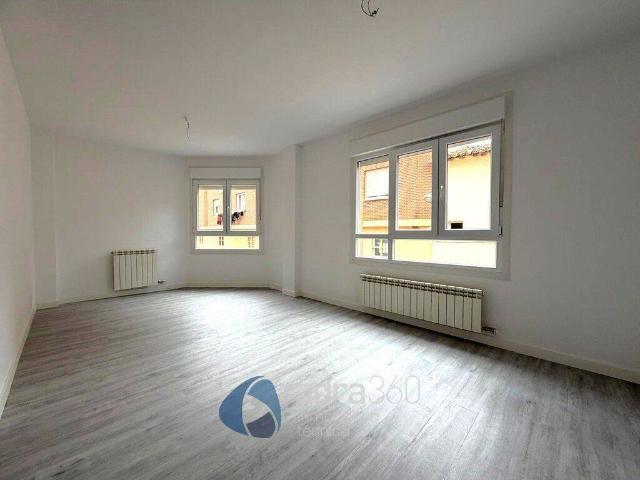 Piso en venta en Villapatro, Lardero