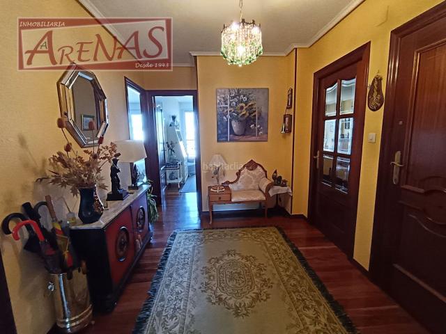 Piso en venta en Laredo