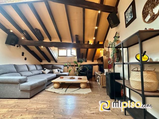 Piso en venta en Laredo