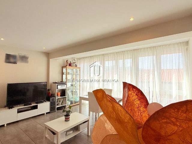 Piso en venta en Laredo
