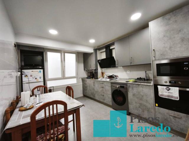 Piso en venta en Laredo