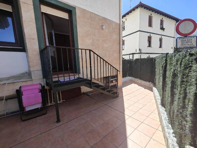 Piso en venta en Larrabetzu, Guipúzcoa