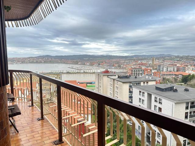 Piso en venta en Kabiezes, Santurtzi