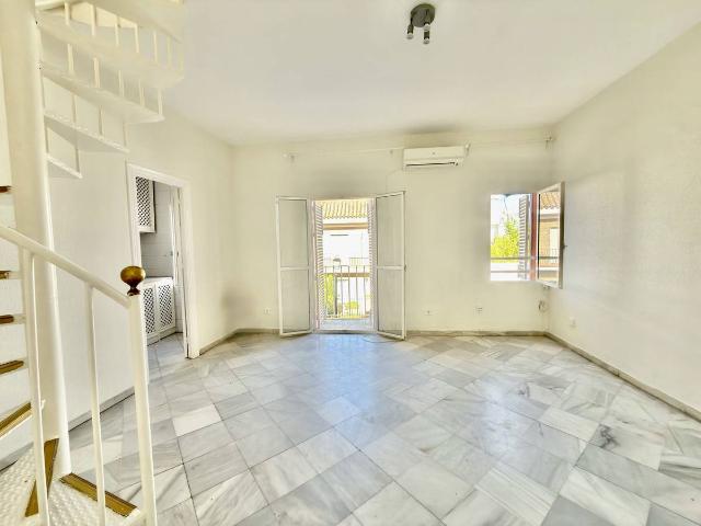 Piso en venta en Tomares, Andalucía
